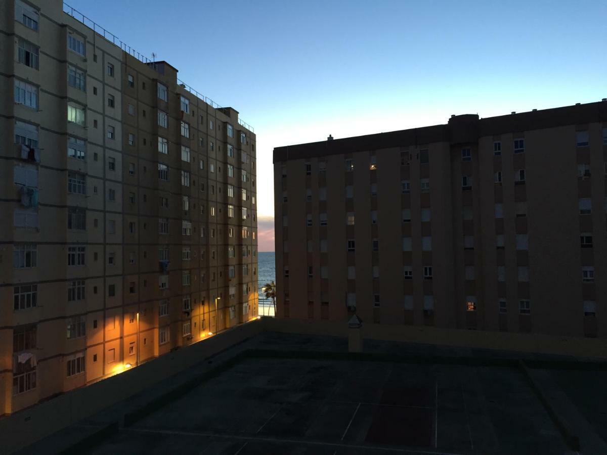Loft Playa Santa Maria Apartment กาดิซ ภายนอก รูปภาพ